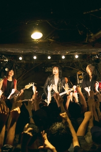 cY56l1jCsXAIBRroBaGn.jpg?w=940&h=940
