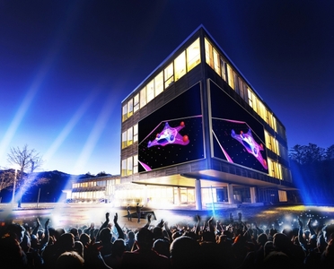 cg5IP01lk1phrRALhlEi.jpg?w=940&h=940