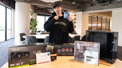 chVJitkHSRX0q2b7xy08.jpg?w=940&h=940