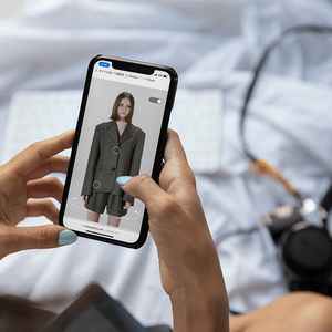 cpGzbqtcydxIPvK0opUC.png?w=940&h=940