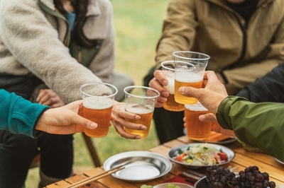 乾杯　（イメージ）