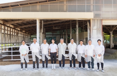 d03BxriqX18A1fhYFGsK.jpg?w=940&h=940