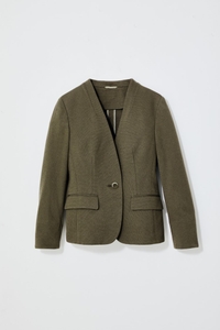 d2A6hsOFpeAGht1yt5QK.jpg?w=940&h=940