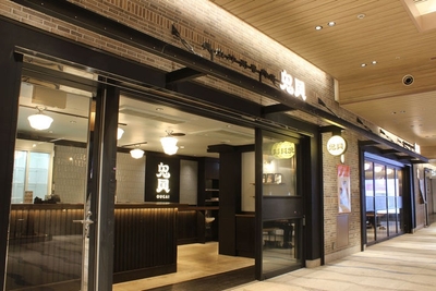 d3r5OFHhlEgOepojOIoq.jpg?w=940&h=940