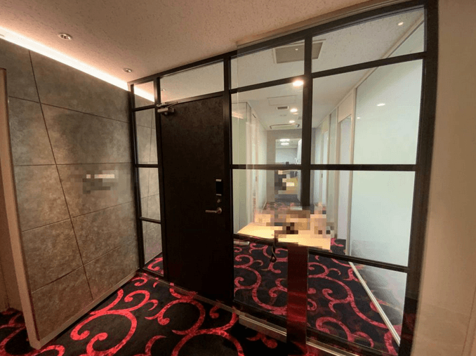 会議室3つ設置で使いやすい！おしゃれ度★★★の港区オフィス