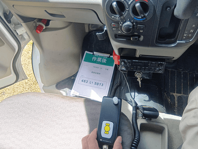 福岡市公用車アルコールインターロック設置車両内＿センサー部分