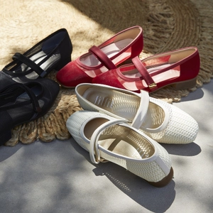 オトナ女性の足を引き立てる、快適夏バレエ 『チュール＆レースバレエシューズ』新発売