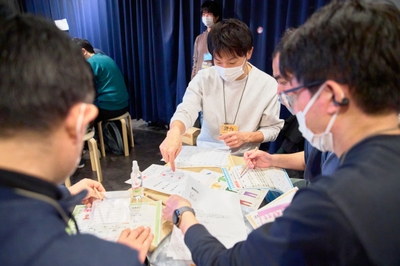 dKM3TJXiaXJfG1dELgvO.jpg?w=940&h=940