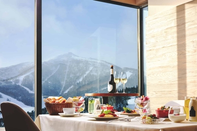 dLvS2SZEnf7CDMhvoDyZ.jpg?w=940&h=940