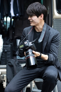 ［フォトグラファー］