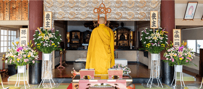 お寺葬はお寺で実施するため安価なお葬式です