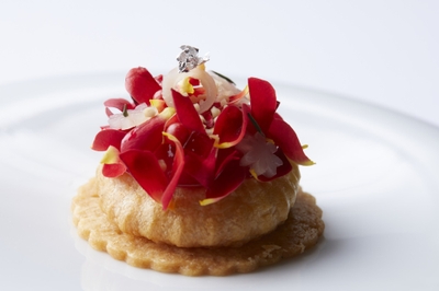 dSG2WngRqk0a0IYER0ot.jpg?w=940&h=940