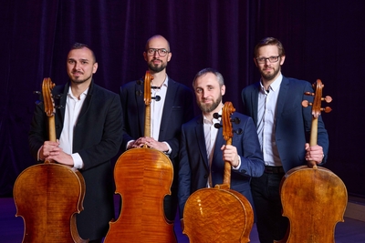 dV3SFnXD9Gx4FN5l14j5.jpg?w=940&h=940