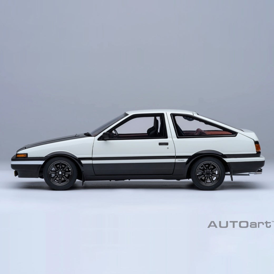 頭文字D』トヨタ スプリンター トレノ (AE86) プロジェクトD