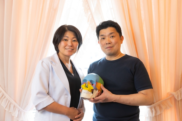 現役で施術を行う講師陣