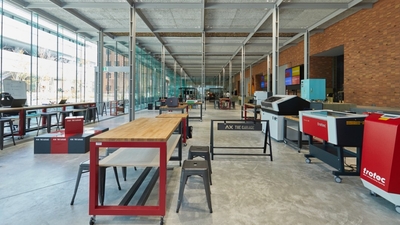 ACADEMIC THEATER Annex THE GARAGE