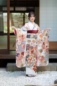 dYozGOcSwQlA8n7PRfjK.jpg?w=940&h=940