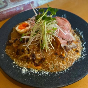 dbvkfQIu6AOjA4L2c7pW.jpg?w=940&h=940