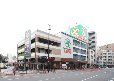 dbziqB0i954bg5OJfX23.jpg?w=940&h=940