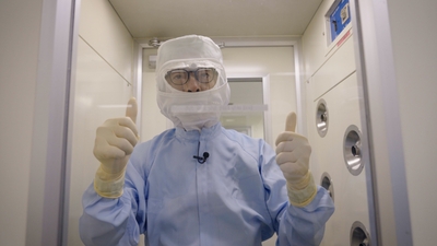 ddQxC36cFfNXW9YgZPKZ.jpg?w=940&h=940