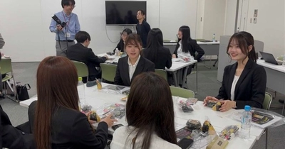 近大生が考案した惣菜おにぎりをライフ 八戸ノ里店で限定販売　店頭では学生による販促イベントも実施