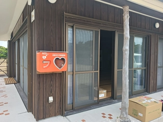 沖縄・竹富島にマイセックの「屋外用AEDケース」導入　 “診療所しかない離島”で防災体制を強化