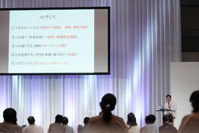 dm0YqwVBdnZR4DoXY3sP.JPG?w=940&h=940