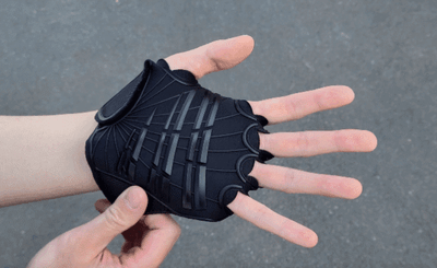 dp6rMytgSitFAV1zZcI7.gif?w=940&h=940