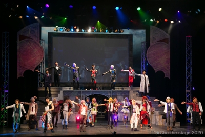 dtIzchlfp80mxeFlRENA.jpg?w=940&h=940