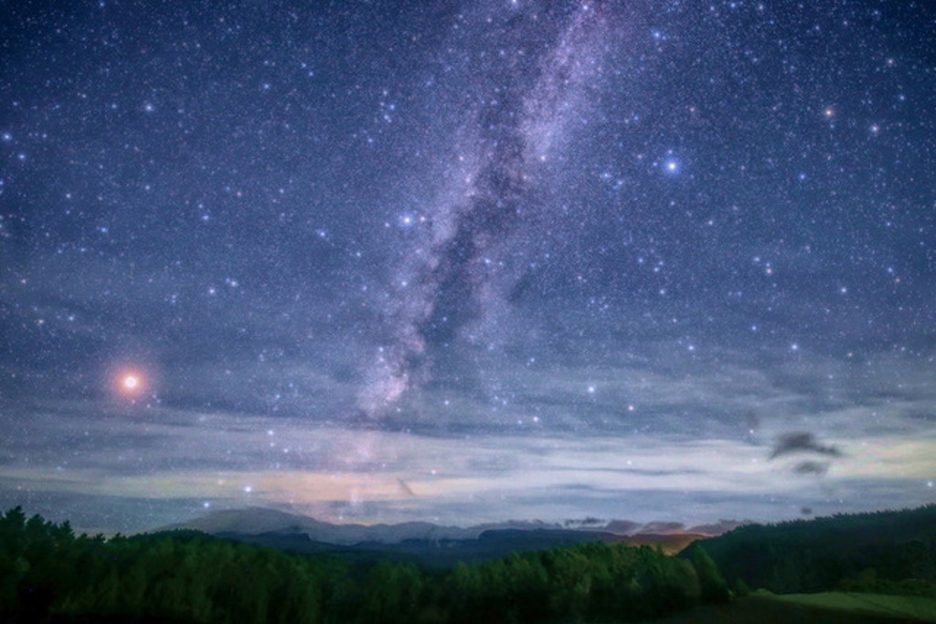 11月13日(土)、14日(日)に開催される「北八ヶ岳・小海 星と自然のフェスタ2021」に出展。展示・天体望遠鏡講演・星空観察会を行います。