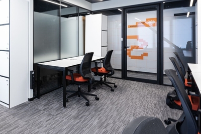 e4LdnYJAnCjJfHzNiKwO.jpg?w=940&h=940