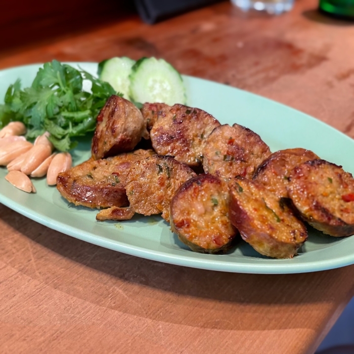 咳き込む辛さのタイソーセージ