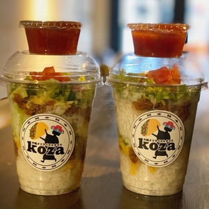 eBmVoqZCmClwWJJknXIy.jpg?w=940&h=940