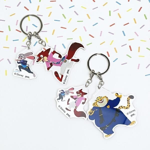 注目のディズニー作品「ズートピア」のアクリルキーホルダー特集。制服姿も私服姿も楽しめて嬉しい、存在感抜群なバッグチャーム