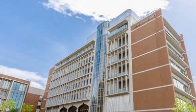 eJ37DJJ8a5Npx5uW25sP.jpg?w=940&h=940