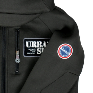 eLYyYNZT46r5ywlcALw6.jpg?w=940&h=940