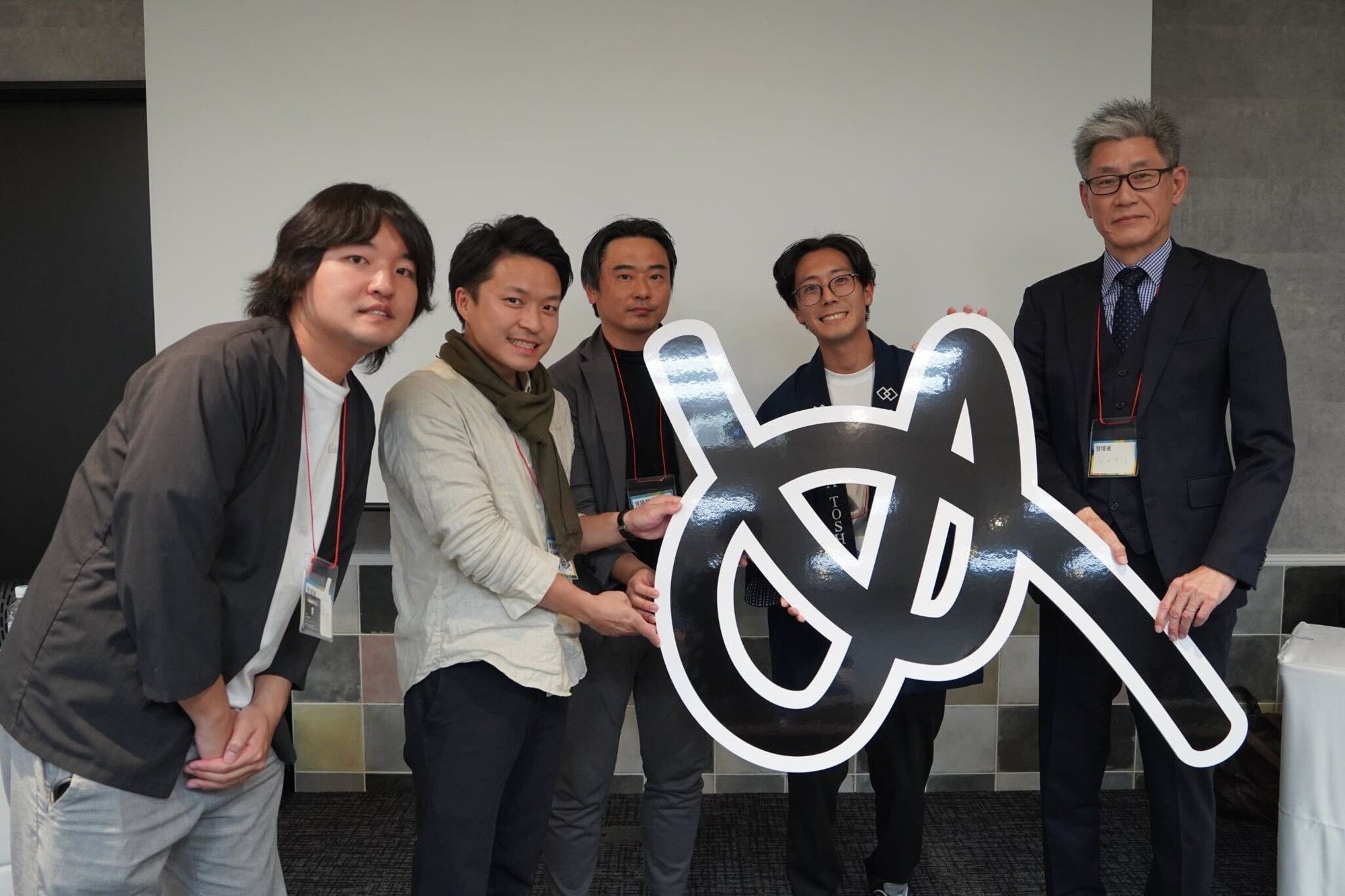 Eorygmixn4trgsglvm3v