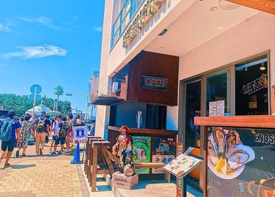 カフェ&バー ヘミングウェイ江ノ島 ハナレ店の外観