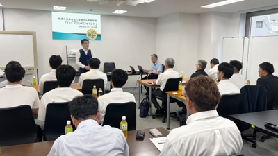 ePih64S0pgOALkF6iGy1.jpg?w=940&h=940