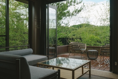 川側はなれ客室のリビング