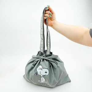 スヌーピーのバッグ