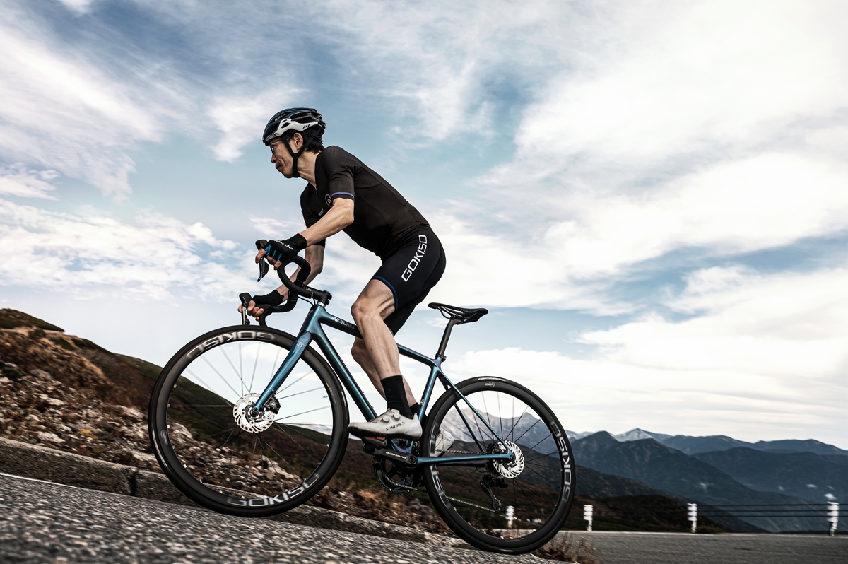 ヨネックス史上最軽量540gを実現した国内自社工場製モデル 「CARBONEX SLD(カーボネックスSLD)」 2023年3月中旬より発売