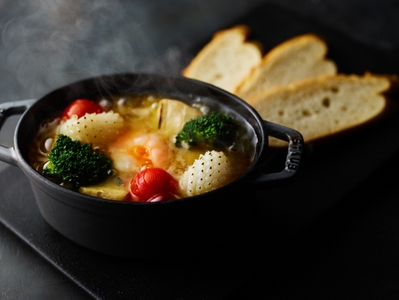 eXguB3VZ6MHfdXHNOKo0.jpg?w=940&h=940