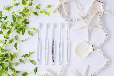 Peace Cafe Hawaiiと「奇跡の歯ブラシ」がコラボレーション！ 5種類のハワイ限定デザインを発売