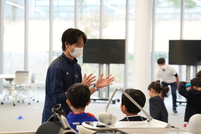 efxH1zNAZCdvamwLvMpp.jpg?w=940&h=940