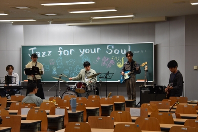 ejYx6783xGeNqLHTshK3.jpg?w=940&h=940