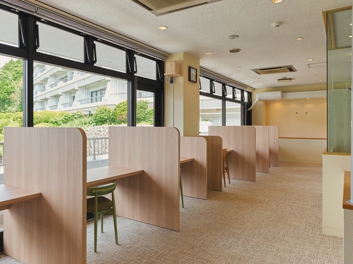 <コワーキングスペース>