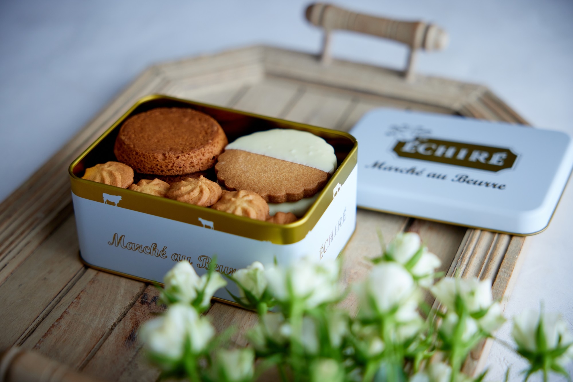 エシレ・マルシェ オ ブール <大阪・梅田> ホワイトデー限定缶「サブレ