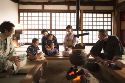 ewUX8zMVjDJuw7nqr6Lp.jpg?w=940&h=940