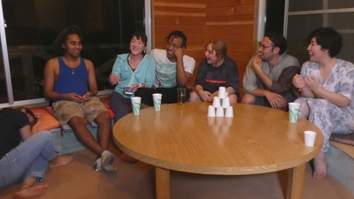 流行りの人狼ゲームで盛り上がり